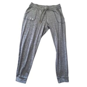 Under Armour Women’s Gray Jogger Sweatpants Athletic Lounge Athleisure Size M